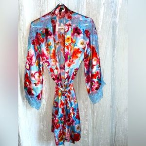 Victoria Secret Lingerie Floral Robe